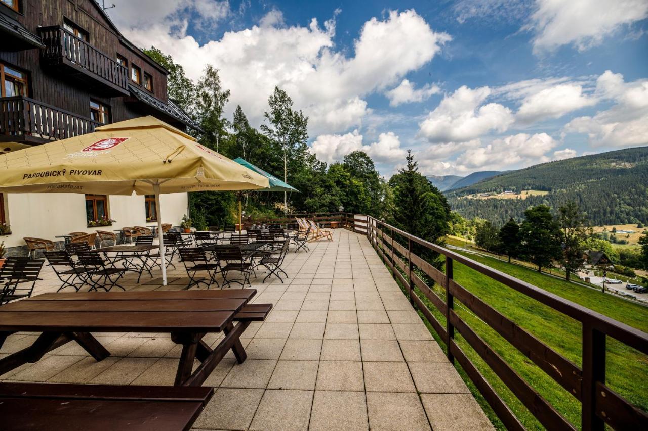 Svycarska Bouda Hotel ชปินด์เลอรูฟ มลิน ภายนอก รูปภาพ